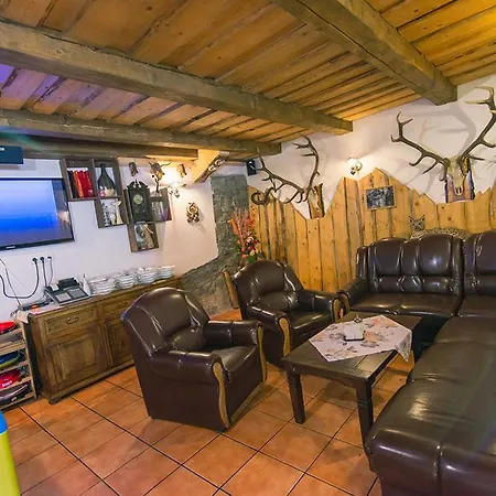 Hubert Casa de hóspedes 3*